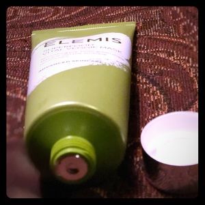 ELEMIS VITAL VEGGIE MASK! SEALED!! 😳